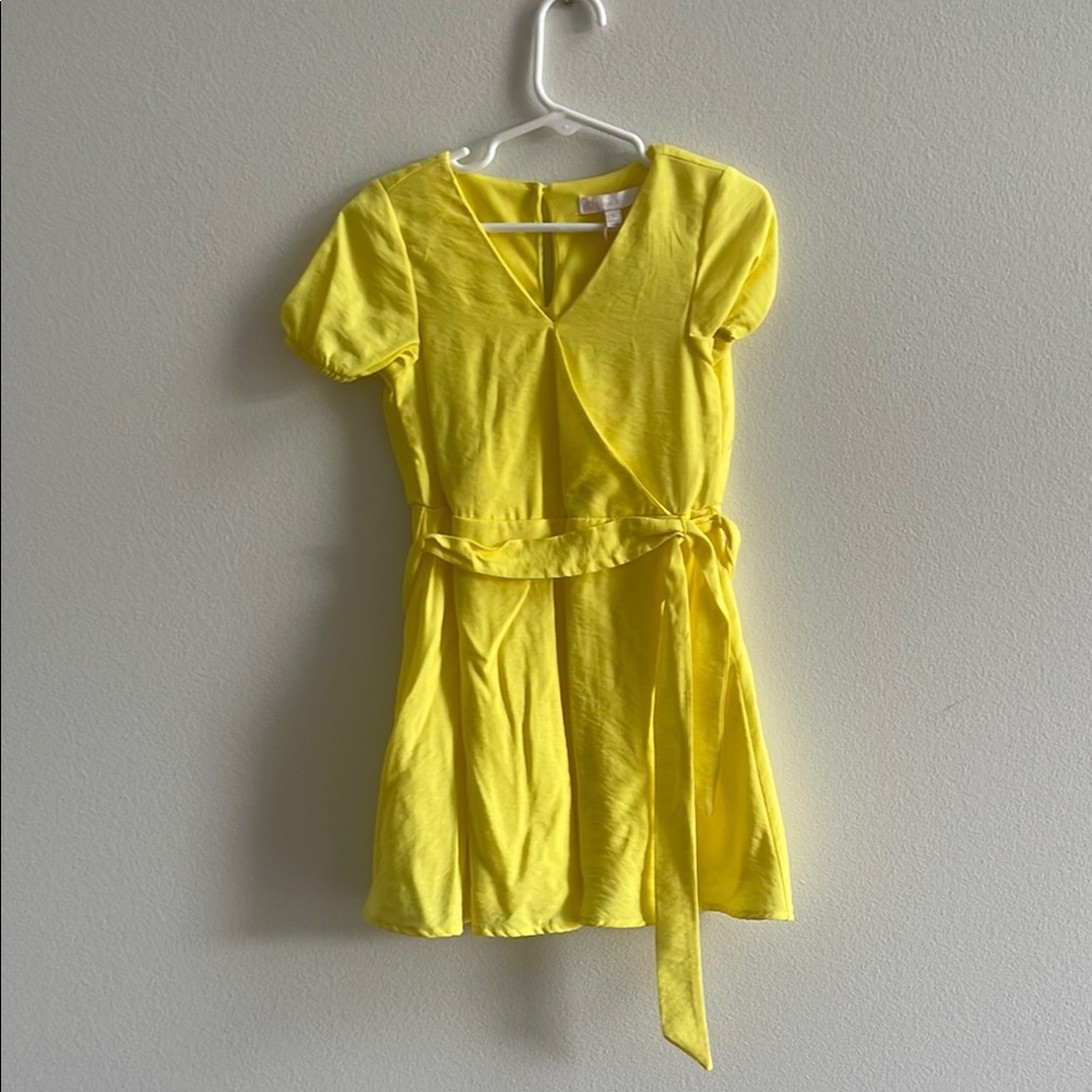 NWT GBโ Girls Bright Yellow Dress with tie at waist